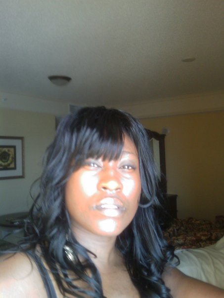 trinivixen7895's profile picture. determined small business owner and law school potential, building bridges to success !!!!!