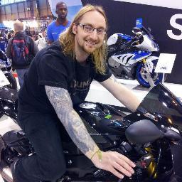 Freelance French and Spanish to English translator, Motorcycle enthusiast/obsessive, Twitter novice.