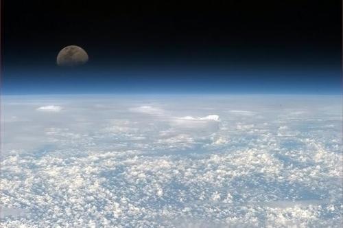 Judache's profile picture. Canadian Beastie, I've written #BATB fanfic as Judache English.
VinCat fanfic at: https://t.co/wv5TMUnV9V & https://t.co/spH9se2Mlc