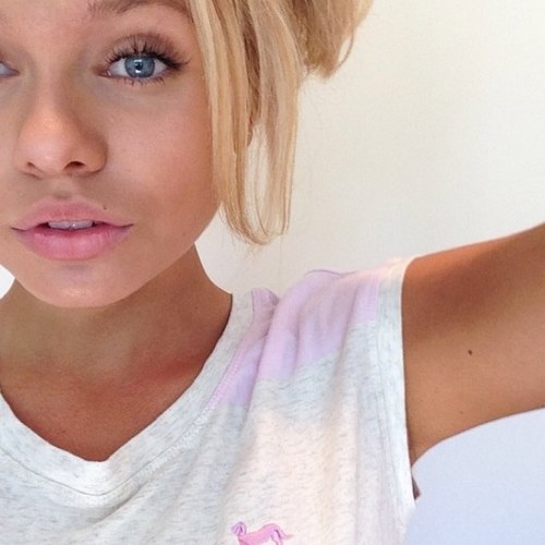 First and official Alli Simpson quote account. Alli + Cody follow and Alli's retweeted three times. #Blessed