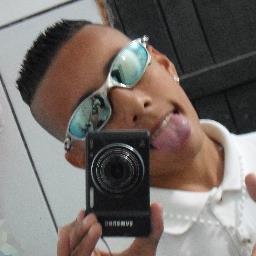 A Fé que Trago no Peito , Me Protege de Todo Maall .. :D