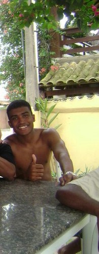 Moreno_:Flamenguista, ensino médio completo, tec em instalação e manutenção de redes,breve:DIREITO...
futuro:Delegado,,,ta bom ja