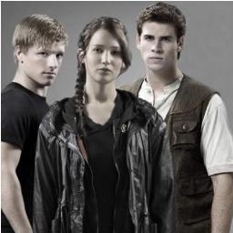 since: 10/06/13 | Matar ou morrer. Não há escolha. Na arena, o mais capaz vence. Que os Jogos Vorazes comecem | I'm a tribute s2 Jennifer, Josh e Liam.
