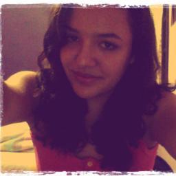 Se vc soubesse oq tem por tras do meu sorriso,choraria junto comigo