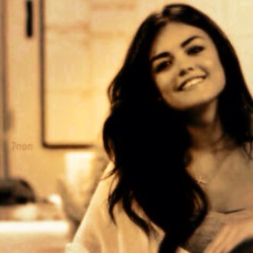 loglog19931's profile picture. عــُشقهاا لـي