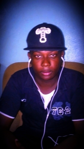 Zoungrana15's profile picture. 