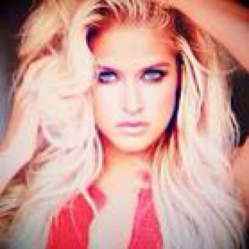 K2. Im the best looking ex-diva ever. Either way im cute right? So uhm yeah. Bye? (RP/FL)