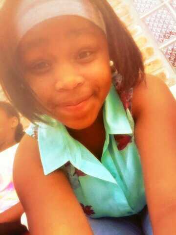 They All Follow Naya .! :) #TeamHeadSCORPIO .! 50 ; Short Girls Do It Better .!