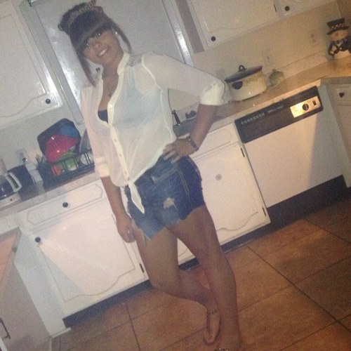 •  Willin To Give Up All I Got Just To Get You • Keep Calm && Follow Meee • Stay Gorgeous • Be Confident • Bisexual • Fwm ♡