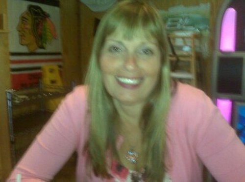 love my family, friends, animals and IU!!