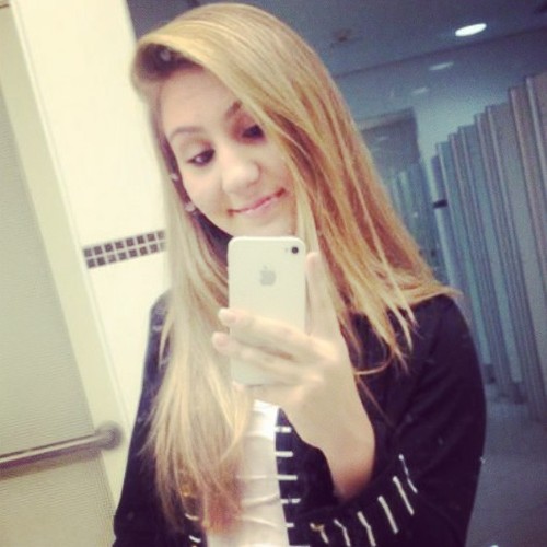 Instagram: franleeme      ✌