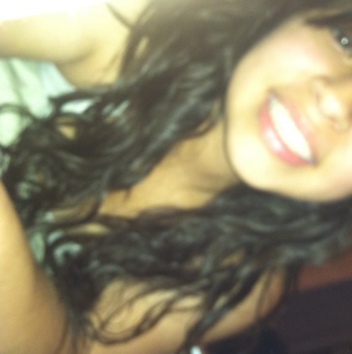 ccr___'s profile picture. bye bitch. ✌