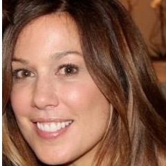 Realtor at Century 21 Bamber , Mother of 2 , Ex TV Exec, Media Junkie. Orchestra Lover, Love learning. Love giving back.