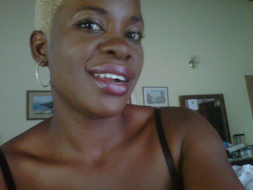 Level 2 hairstylist - Marketing rep-  professional Driver -graphic designer - interior decorator - hustler - landscape artist