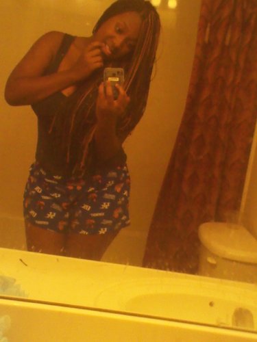 singer, a child of 8 kids, love my family, did i mention i sing, nd fashion designer...#TeamDarkSkinned....#StationKid..WEST SIDE!!