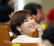 마인드가 아름다운강사 김영희입니다. 다이너믹하고 유쾌한 강의로 감동과 웃음을 함께 드립니다.[기업체 워크샵 특강전문]