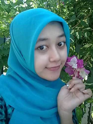 bunga itu indah
