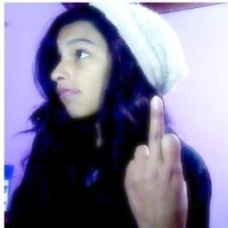 EliHood1's profile picture. Después de una caida siempre hay ua subda. Futura Jurista