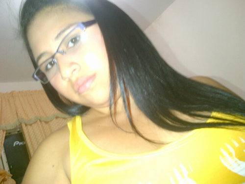 Soy una mujer muy chevere me gusta compartir con mi familia al igual que con las personas que en realidad son amigos y soy fanatica a pipe pelaez...