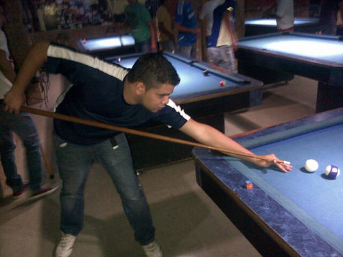 jrgo123's profile picture. Más Ingeniero en conocimiento que en materias aprobadas, más músico en mi mente que en mi capacidad, siempre sé un poco más o menos de lo que doy a entender