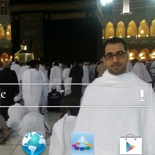 الصداقه هي اثمن ما في الحياة , لانه بدون صديق لا يوجد طعم للحياه.