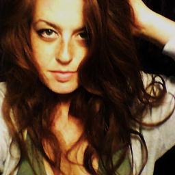 I am passionately in love with Jesus, He is first in my life.Laughin.Travelin.Reachin.Speakin.Singin..I love life!