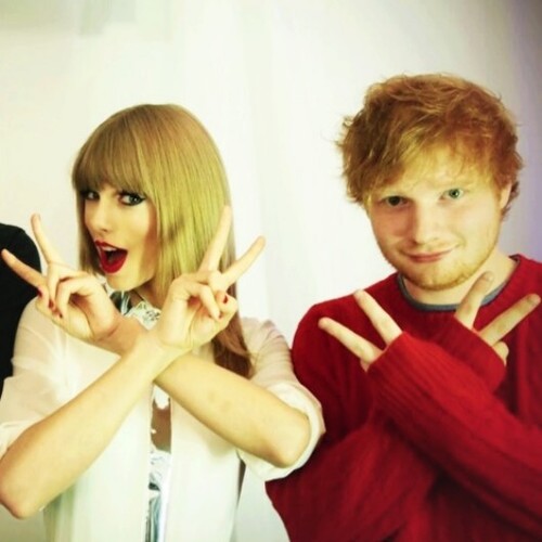 now i'll surrender up my heart, and swap it for yours♡ .