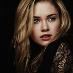 Coffee and books are what I'm about. I just so happen to be a Human in the world of moroi and dhampirs. ||Literate||Looking for my Adrian Ivashkov||RP||