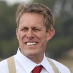 hannesvh's profile picture. Christ is King. Small government. Strong men.