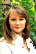 когда я себя ненавижу я начинаю прибираться.. пошла за уборку.