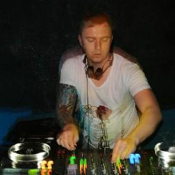 DJ & Producer https://t.co/xi0yTP9Wfw