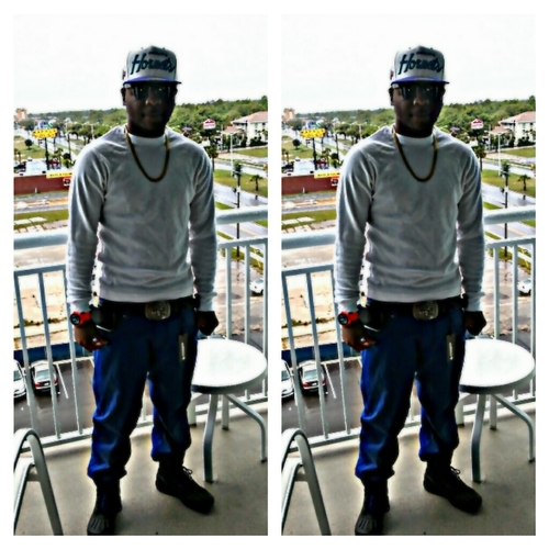 Instagram-Youngloc100, Facebook-Young Loc, Kik-itsyoungloc, Prentiss,ms #Raper,/SongWriter, Music is my Life. Music Artist at Squad World Gang.