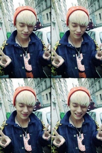 01180102's profile picture. 이세상에서 내눈에는 못난이유비가 가장 이쁘고 귀엽고 섹시하고 시크하지는 않고 좋아요.. 찍찍도잘쓰고 점도잘쓰고 퐋도잘쓰고 3을좋아하구 드라마를좋아하는 못난아 ㅅㄹㅎ..