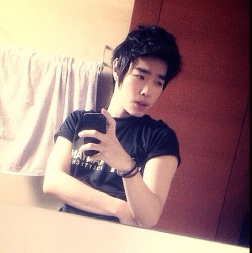 Rroycer's profile picture. I like to dream, in the beauty of dreams.