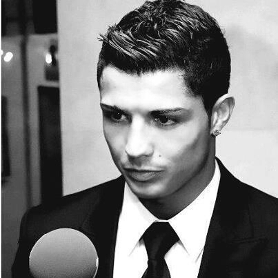 ‏‏‏ ❤ 
‏  ​الابتسآمہ ٺأخذ مكانٍ صغيراً فيَ ۆجهڳ ﯙ لكن لہآ مقداراً ڳبير في ﻗلوب الاخرين. ❤
