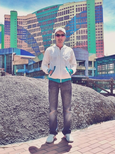 En_Hafiz's profile picture. Syukur selalu