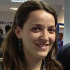 Fisioterapeuta. Preparadora física. Master en Analisis del Rendimento Deportivo.