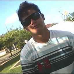 O  amor é tudo na vida  mais não si entendem ! @_GaabeRosa 3