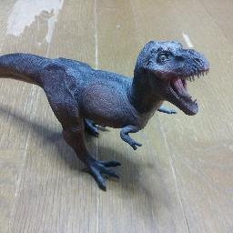 ジェフだったりプロレスだったり恐竜だったりファルコムゲームだったり、、、そんなのをまったり楽しんでます。
週末は台東区、千代田区近辺の居酒屋で飲んでること多し