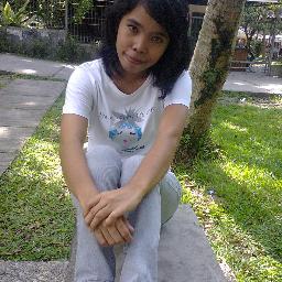 annasimbolon's profile picture. Born on Juli 30.