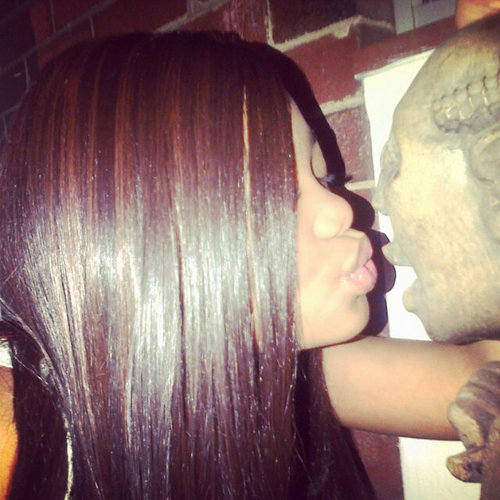 God♥,@Chrisbrown♥,Netball♥.I love all my awesome followers♥.