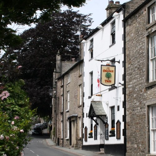 Westmorland Camra Pub of the Year 2011 & 2015, Cask Ale pub, serving good food with great accomodation.