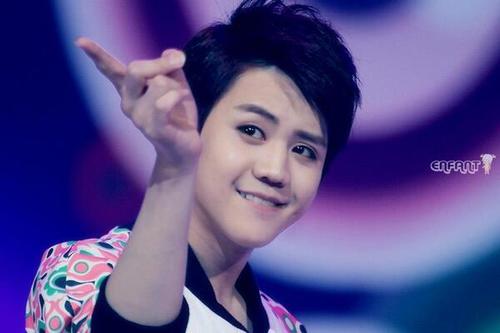 I'm foil . I'm b2uty .ที่มีวันนี้ได้ก็เพราะเธอ แล้วทำไมเธอถึงหายไป