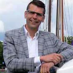 Familiebedrijfskundige en spreker. Aanbevelingen vanuit de levensloop van het familiebedrijf. Tweet voor rijke beschrijving uit Familiebedrijfskunde.