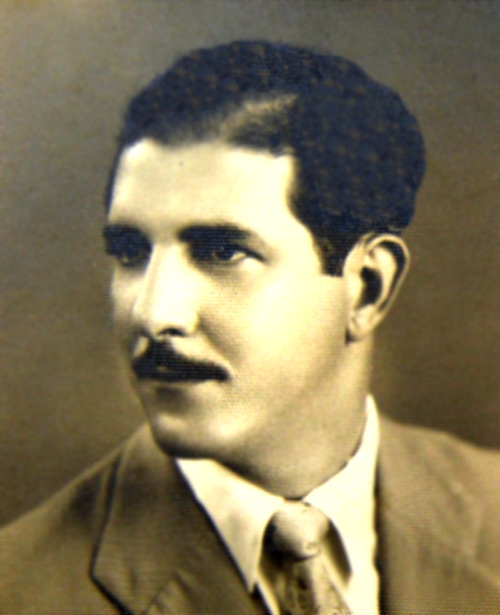 carloszefiro's profile picture. Tens um corpo divinal, Alba. Não. Não, Noel! Estou ficando... toda zonza!