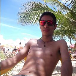 Eu vi o tempo passar e pouca coisa mudar, então tomei um caminho dft .Aos poucos α vida vαi me mostrando, que essa sim foi a melhor escolha a fazer.