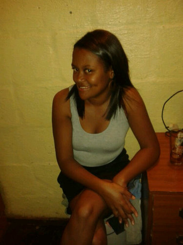 Loving, outgoing, kind hearted I love singing & very friendly☺