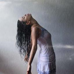 ...y si tiene que llover, que sea con ganas.