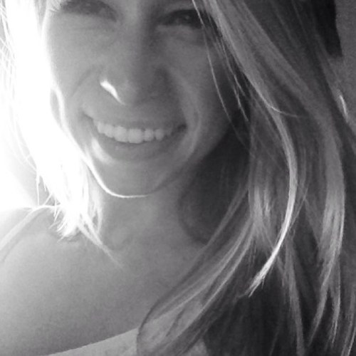 laulaskey's profile picture. I'll make you banana pancakes. Pretend like it's the weekend now.