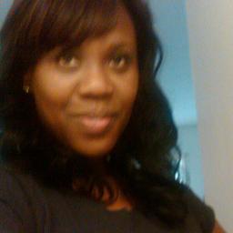 lesliefabhair's profile picture. 